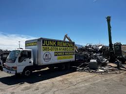 Best Estate Cleanout  in Bayside, WI
