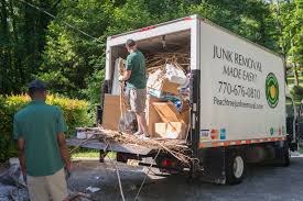 Best Estate Cleanout  in Bayside, WI